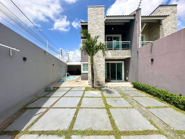 Casa para Venda em Eusébio - 2